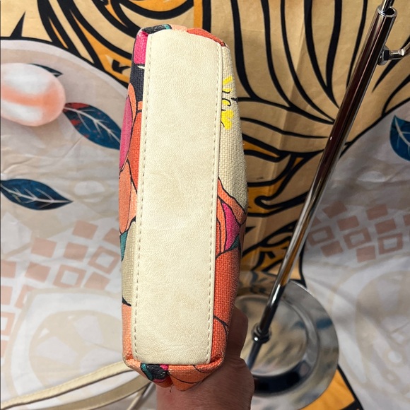 Relic by Fossil Colorful Summer Floral Crossbody Canvas Handbag - Picture 9 of 16